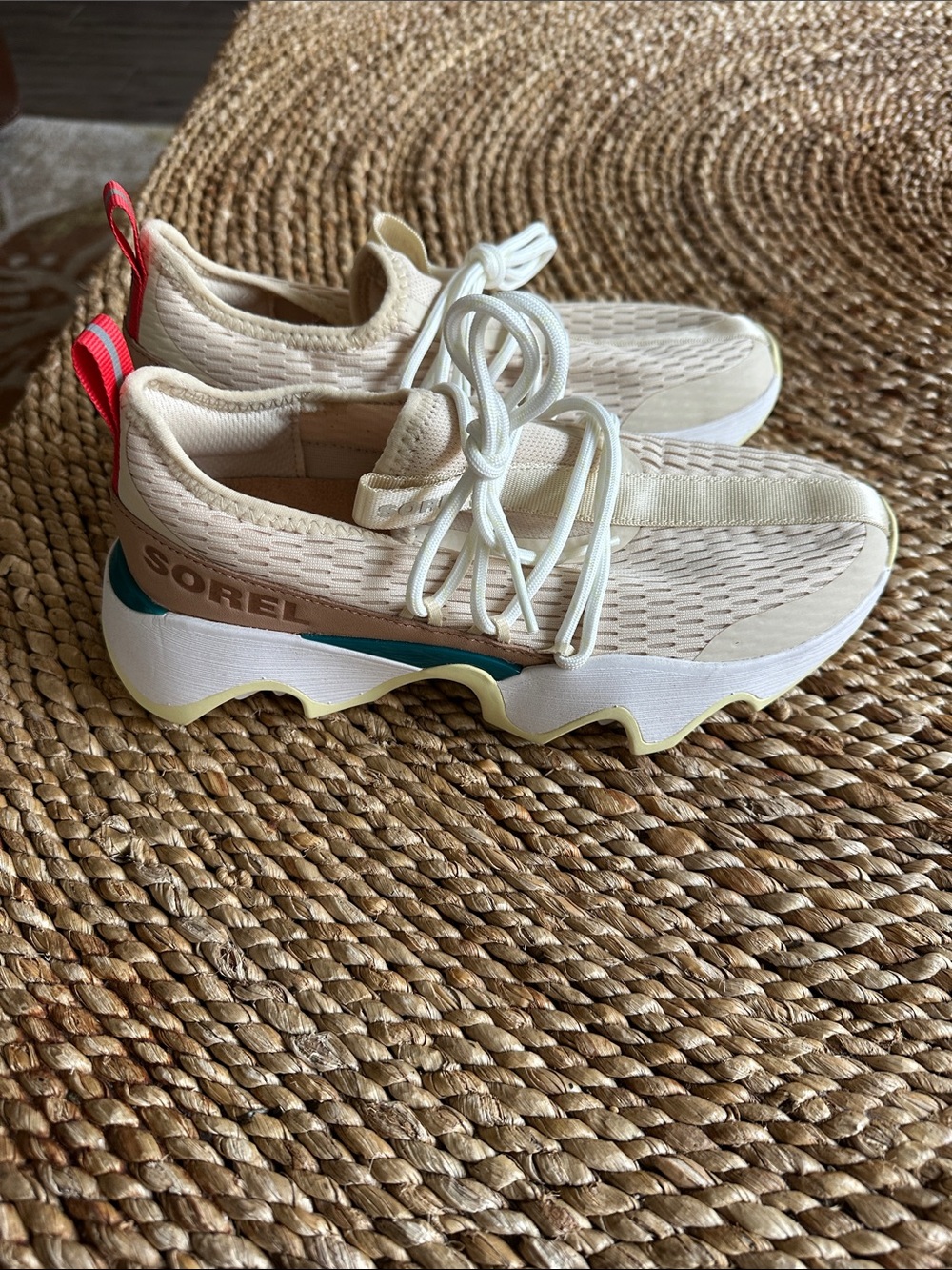 Sorel women’s size 5.5 Cream Sneakers with Teal and Coral Accents